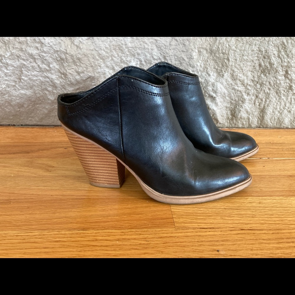 Dolce Vita Black boots